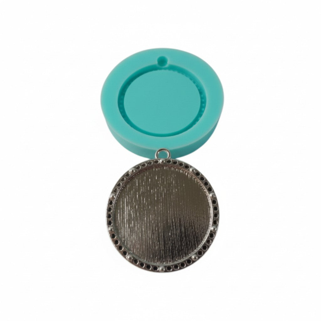 Round Cameo Setting Silicone Mold for Resin, Clay, Fondant, and Jewelry Making